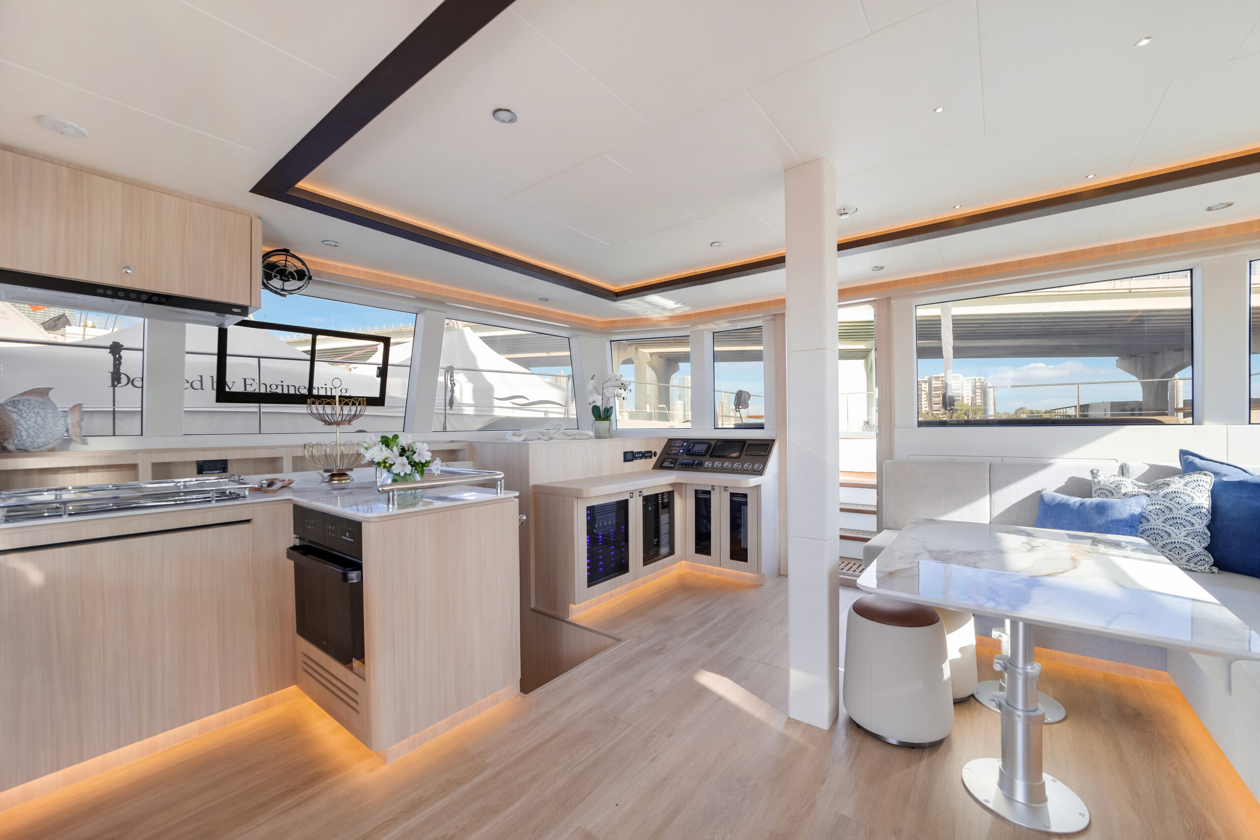 modal_popup_image Tradition Deck